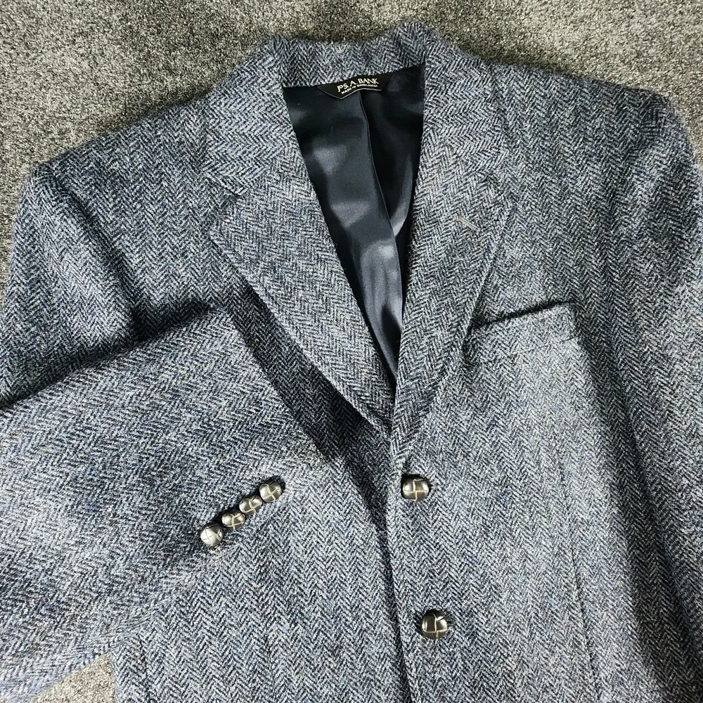 Harris Tweed Jos A Bank‎ Men's 38R Blue  Herringbone Tweed Blazer Sport Coat